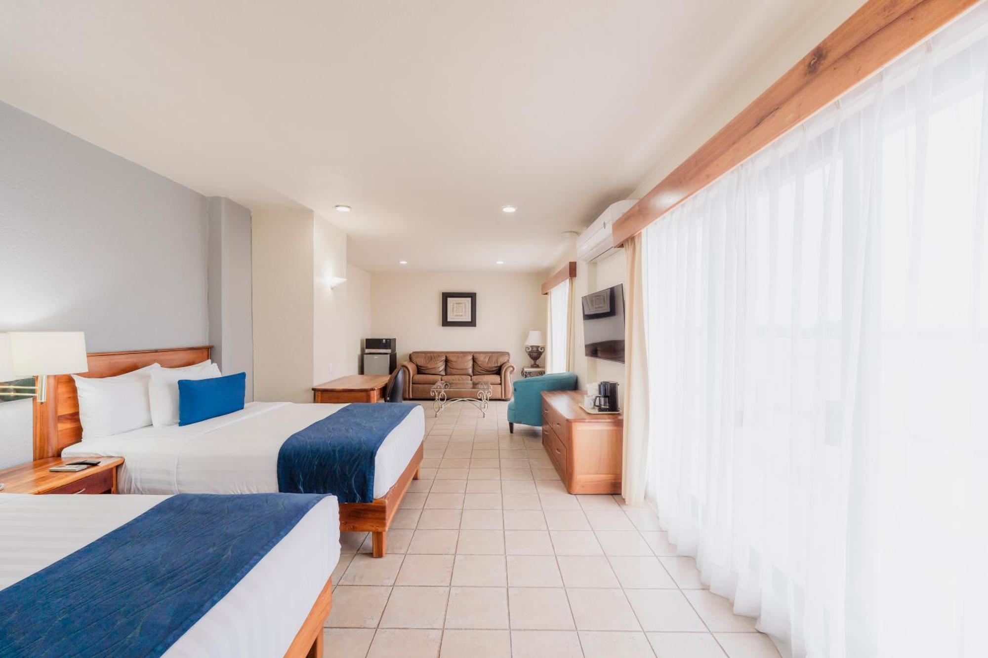 Comfort Inn Tampico Eksteriør bilde