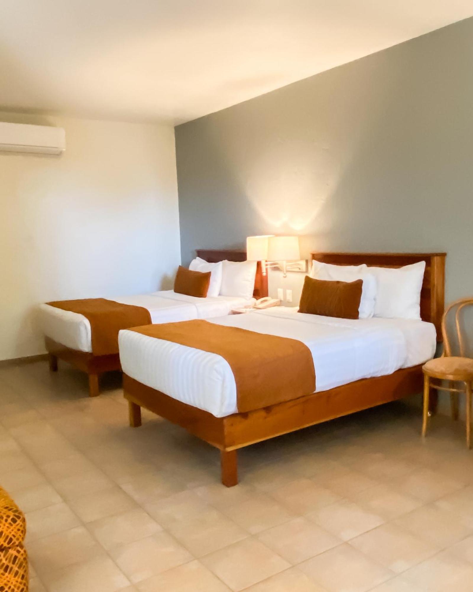 Comfort Inn Tampico Eksteriør bilde