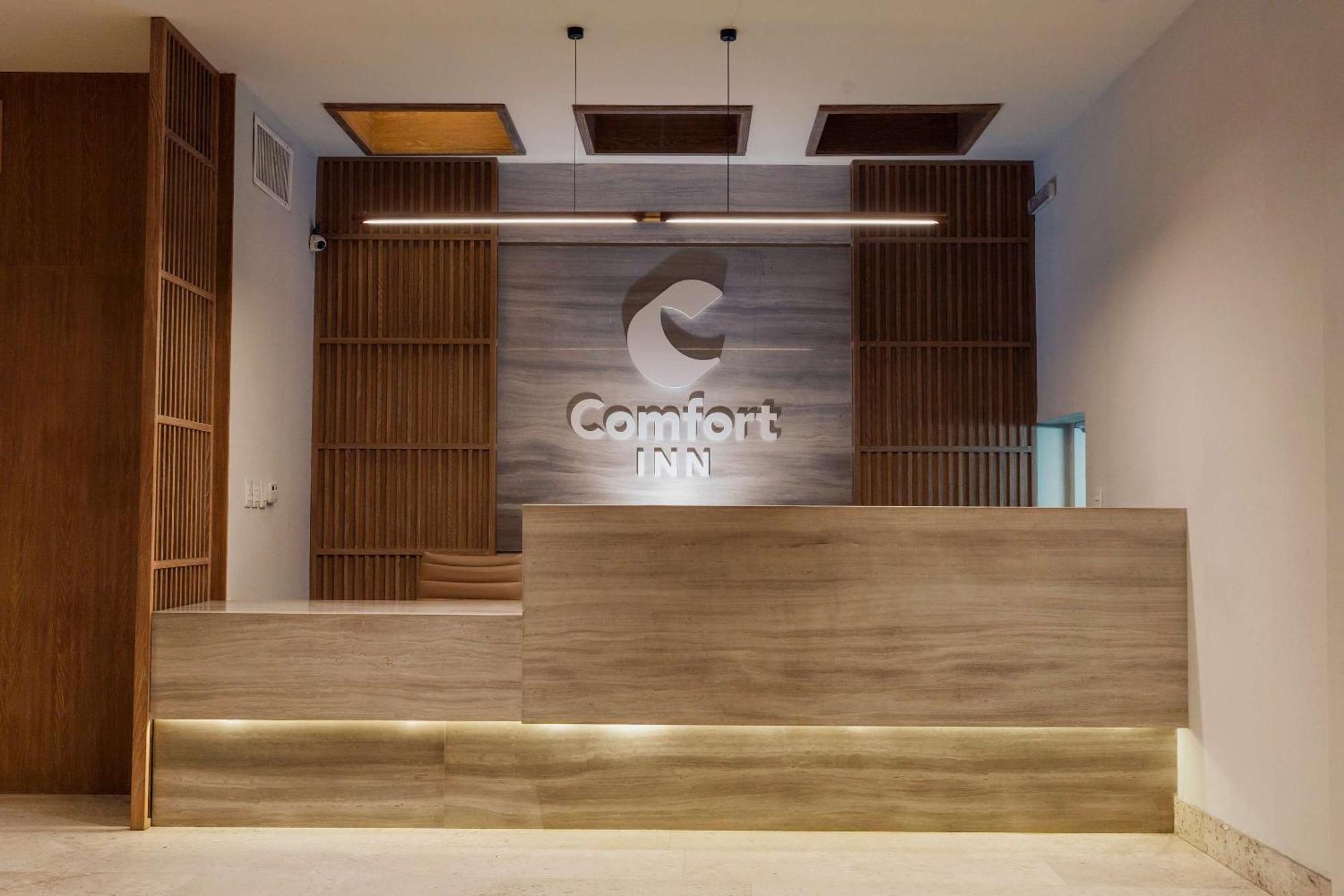 Comfort Inn Tampico Eksteriør bilde